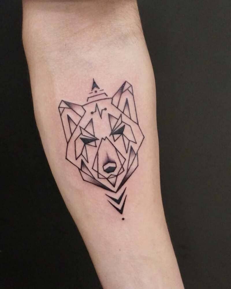 Minimalist geometric wolf head design for men